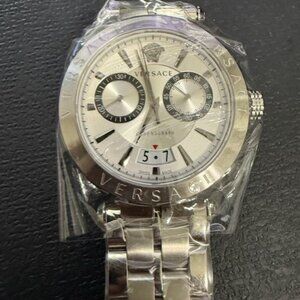 Versace Men's Watch White Dial with Silver Bracelet VBR040017 NEW